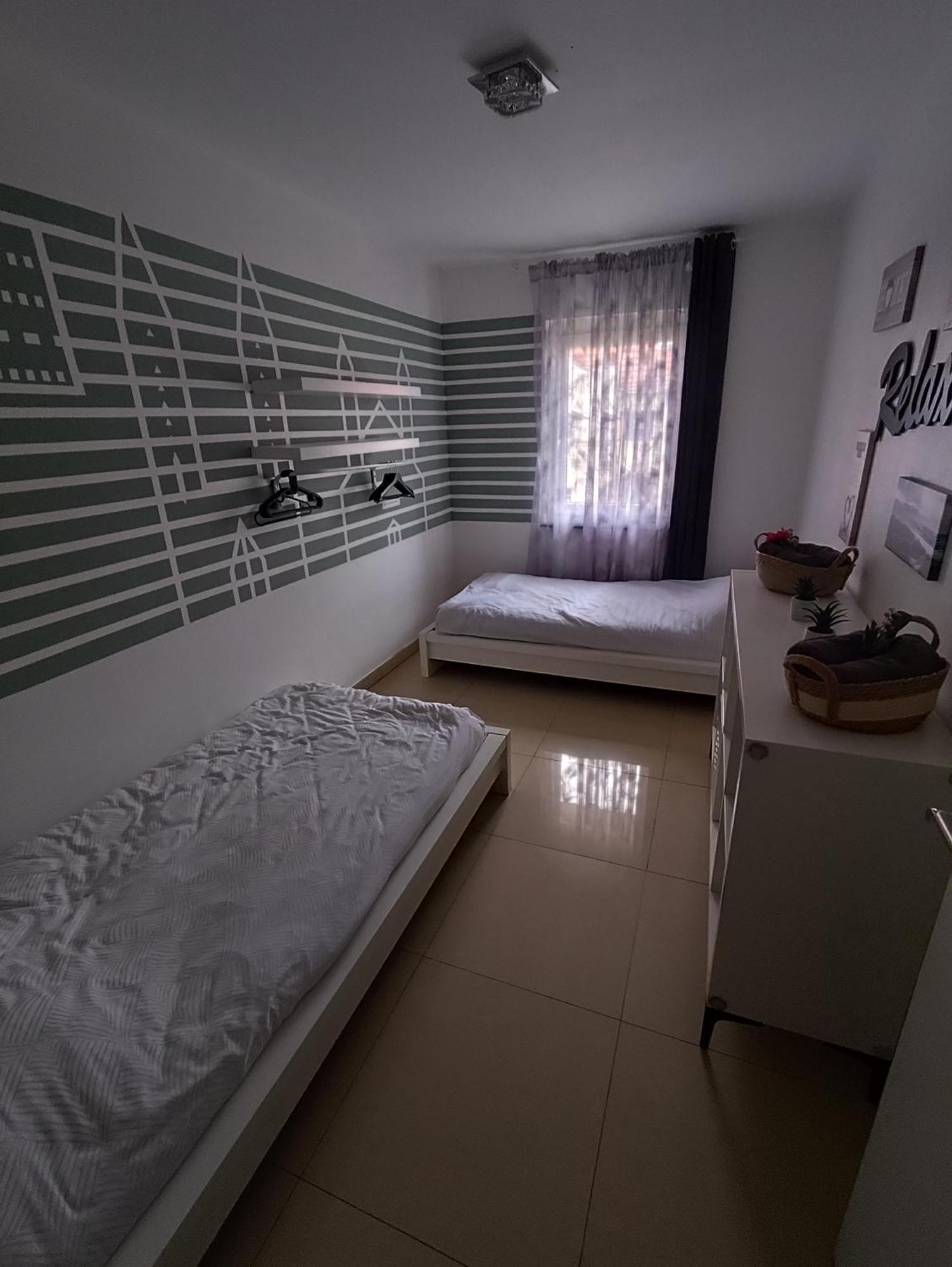 Nice Appartement Near Tradefair And City 8 Min. Colónia Exterior foto